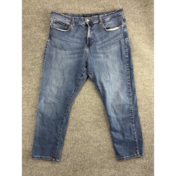 Lucky Brand 410 Jeans Mens 38x30 Blue Athletic Straight Fit Denim Distressed - Picture 1 of 8